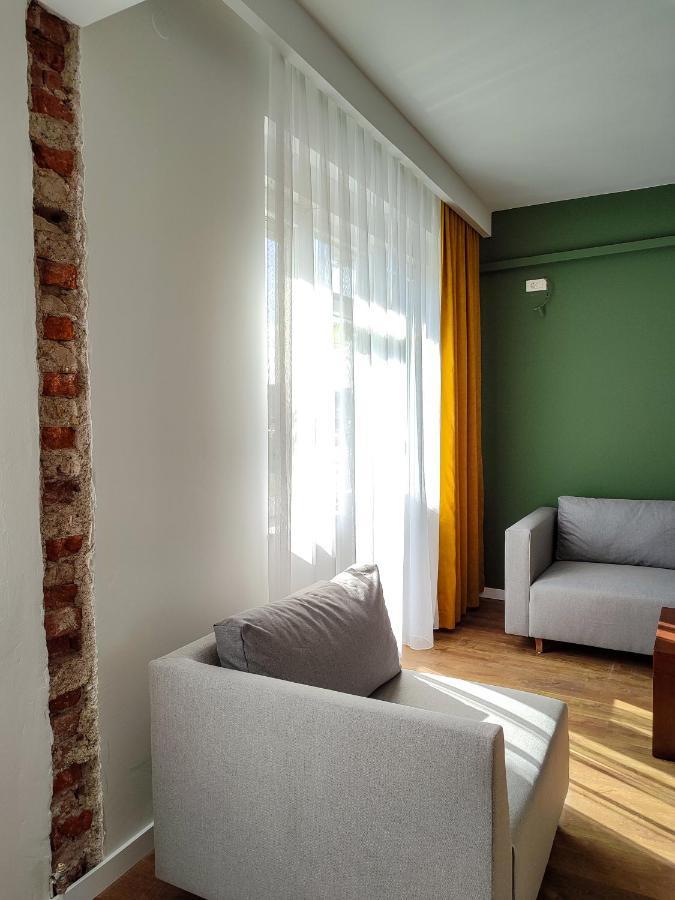 Urban Cozy Retreat Apartment Pristina Exterior photo