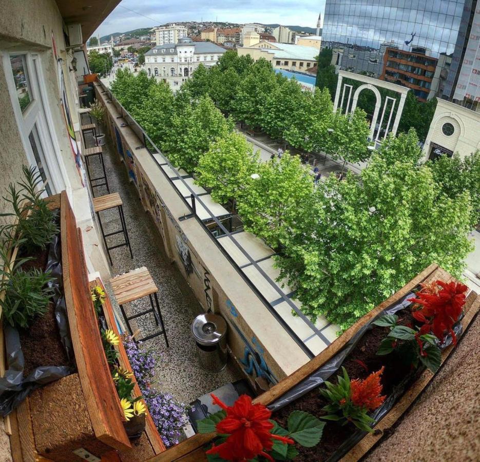 Urban Cozy Retreat Apartment Pristina Exterior photo
